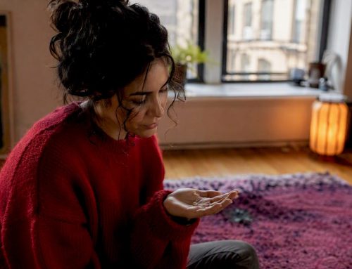 Schizophrenia in Women: Symptoms and Early Signs